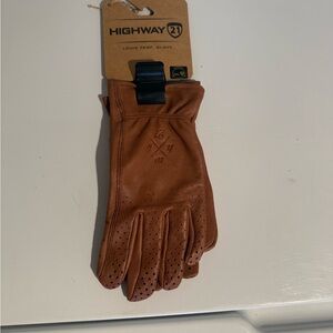 Men’s Brown Leather Motorcycle Gloves